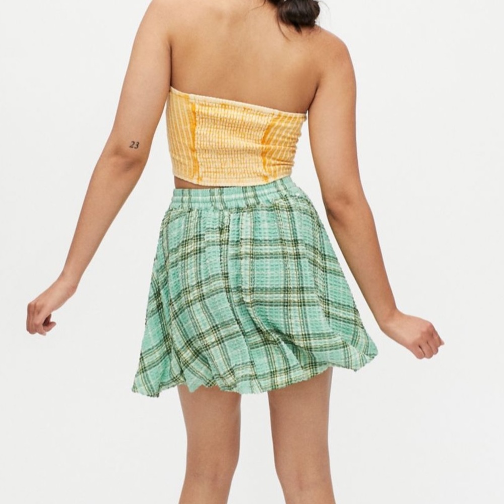 NWT UO Mint Plaid Crinkle Free Spirit Tassel Skirt - Picture 4 of 4